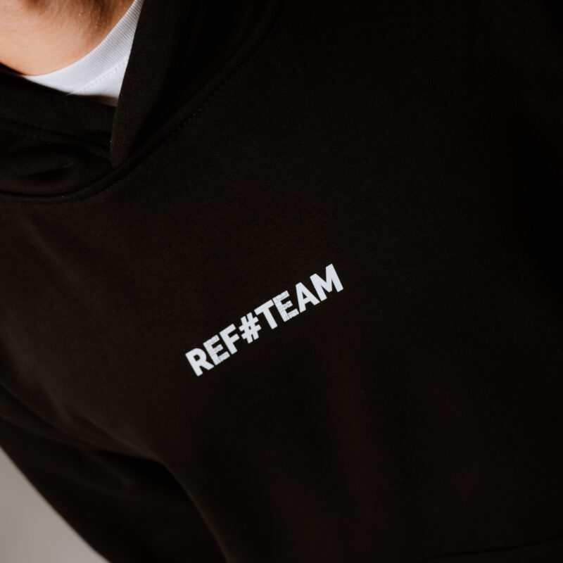 logo refteam odzieżowej marki refwear