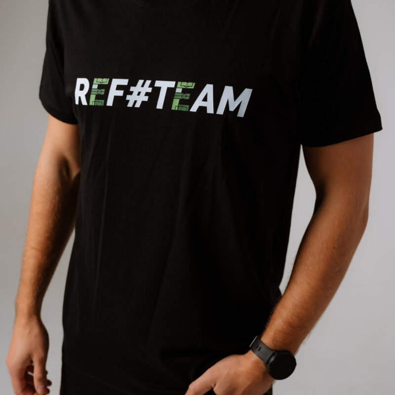 Czarna koszulka refteam z linii refwear
