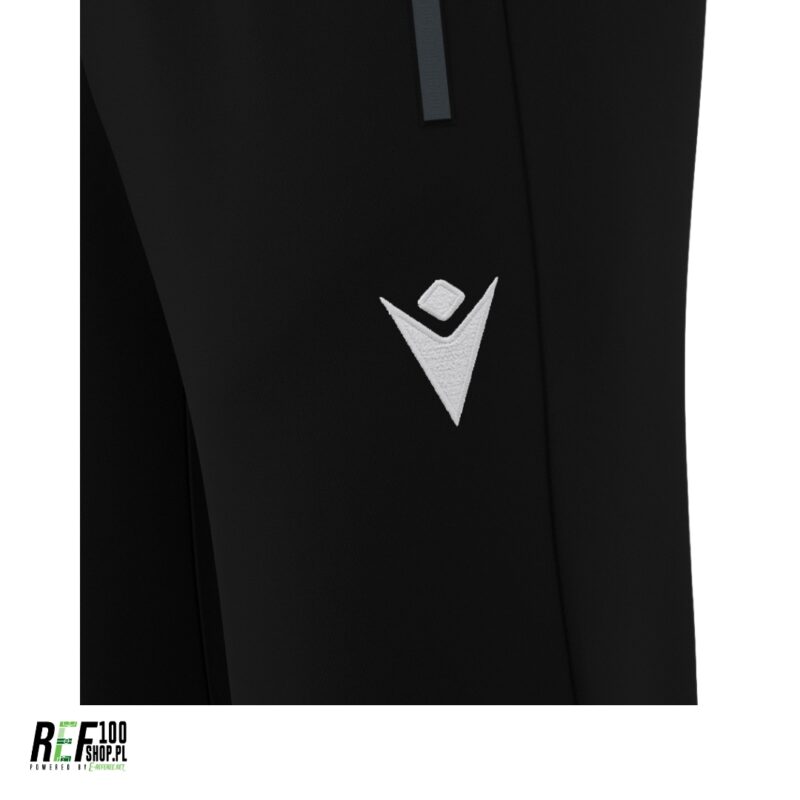 Czarne spodnie dresowe macron